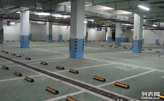 專業(yè)視角下的停車場(chǎng)標(biāo)線施工、配套設(shè)施與設(shè)備管理