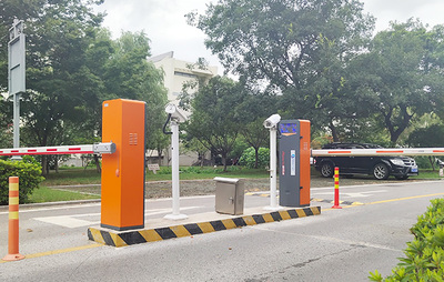 停車場道閘桿選購指南 專業儀器與儀表的核心考量